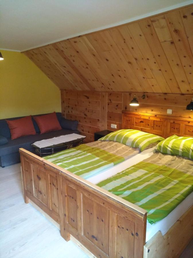 Landhaus Gritschacher Sankt Peter in Holz Экстерьер фото